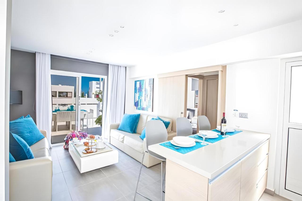 Evas Apartment Protaras Bagian luar foto