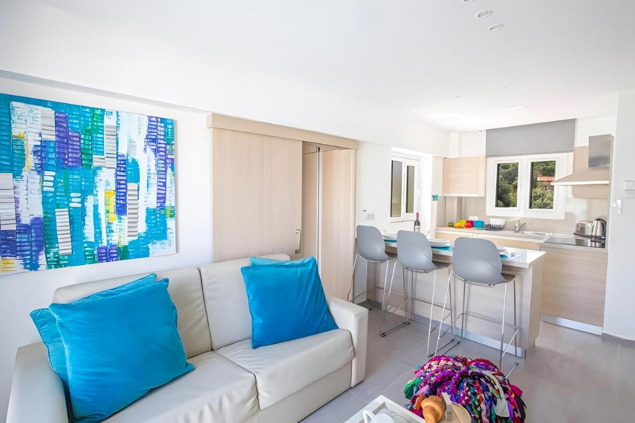 Evas Apartment Protaras Bagian luar foto